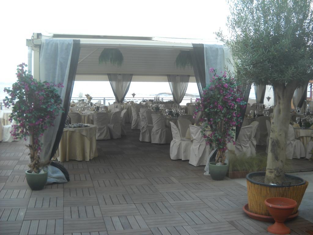 Hôtel Camping Riva Smeralda à Milazzo Extérieur photo